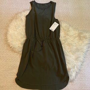 NWT Athleta Rincon Dress Olive Green Size: MT